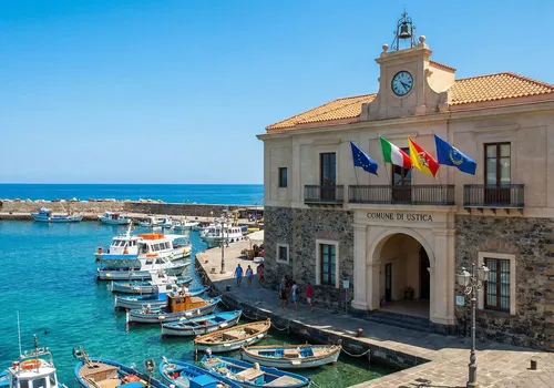 Concorso Comune di Ustica 2026: 1 Posto per Direttore Area Marina Protetta - Guida Completa