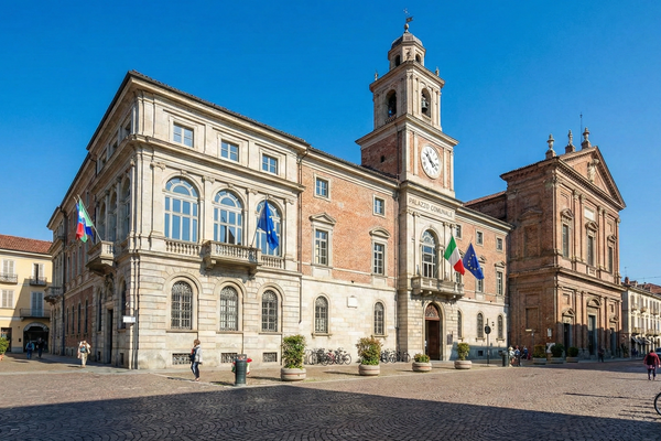 Concorso Città di Moncalieri 2026: 1 Posto per Dirigente Amministrativo - Guida Completa